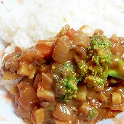 コロコロ野菜いっぱいカレー